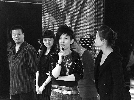 潘美辰重慶演出風波 權益糾紛還是流程失誤？